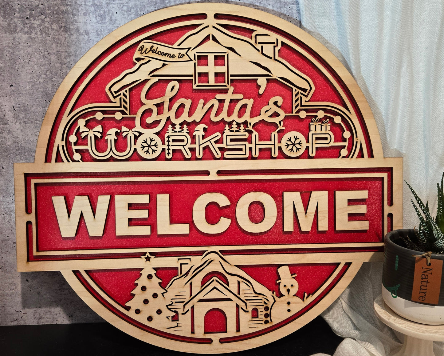 Santa's Workshop Door Hanger | Erin 'Spirational Crafts